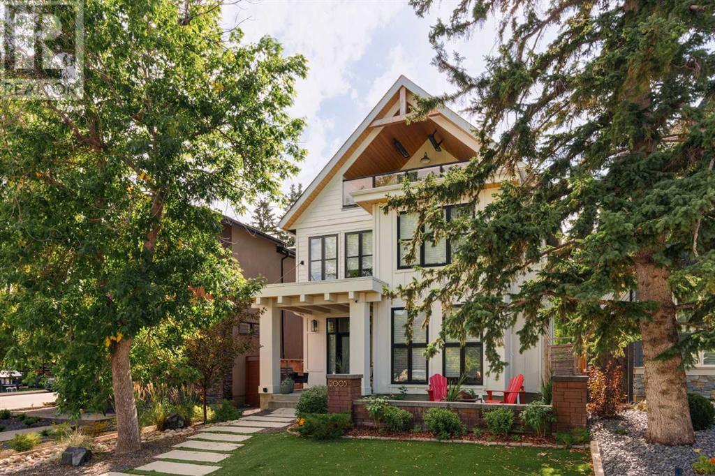 Single Family House for Sale in   Avenue SW Altadore Calgary 
