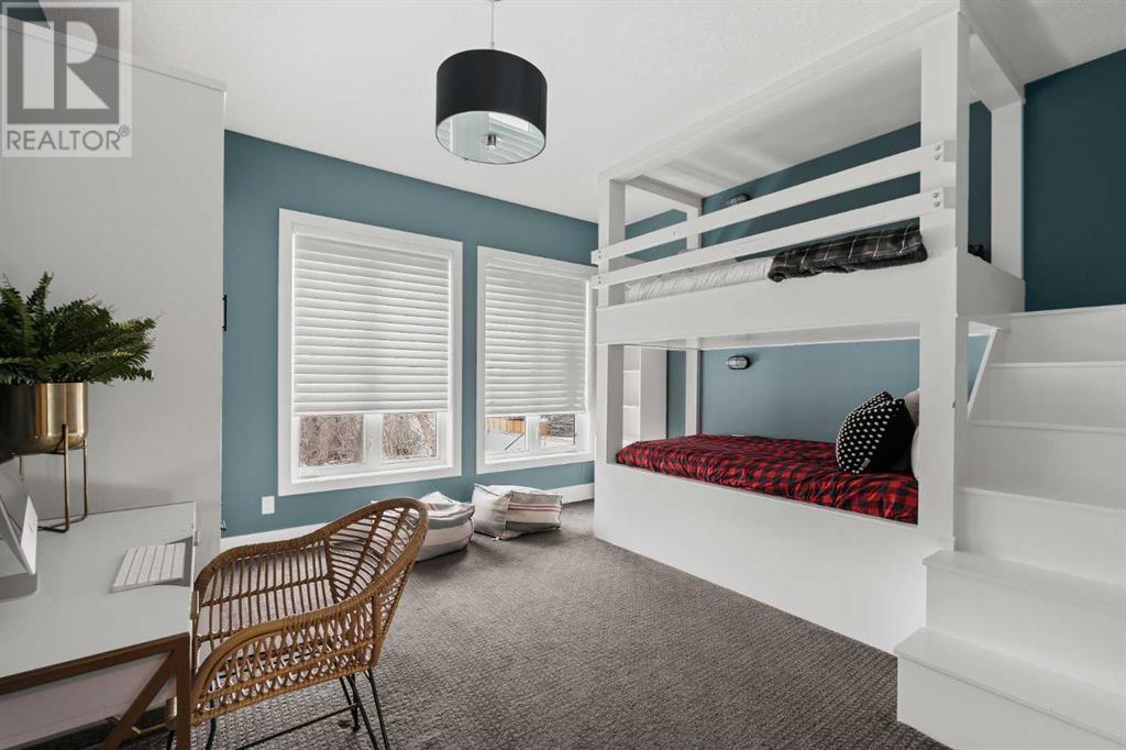 Single Family House for Sale in   Avenue SW Altadore Calgary 