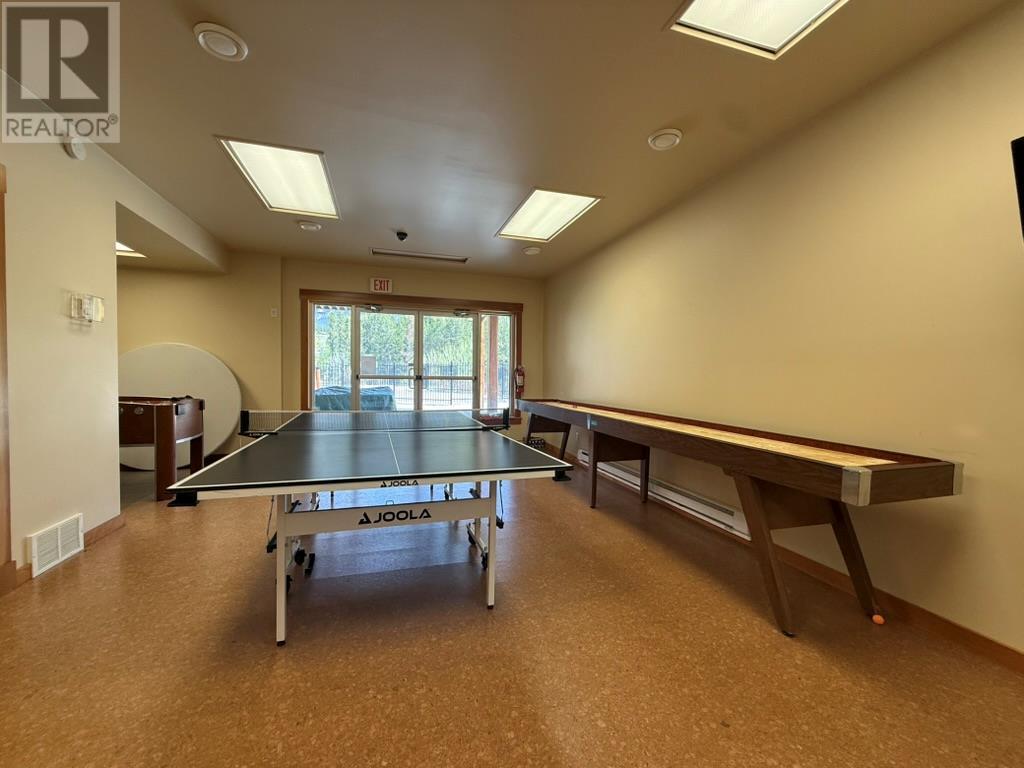 4868 RIVERVIEW Drive Unit# 183, Edgewater