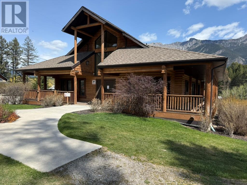 4868 RIVERVIEW Drive Unit# 183, Edgewater