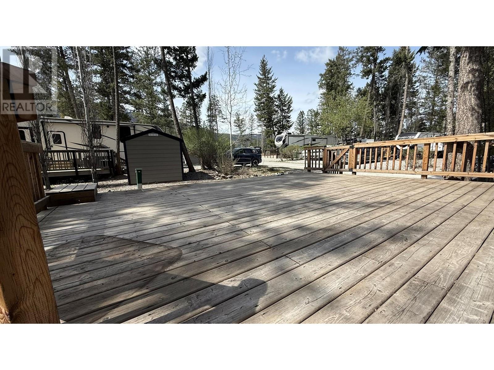 4868 RIVERVIEW Drive Unit# 183, Edgewater