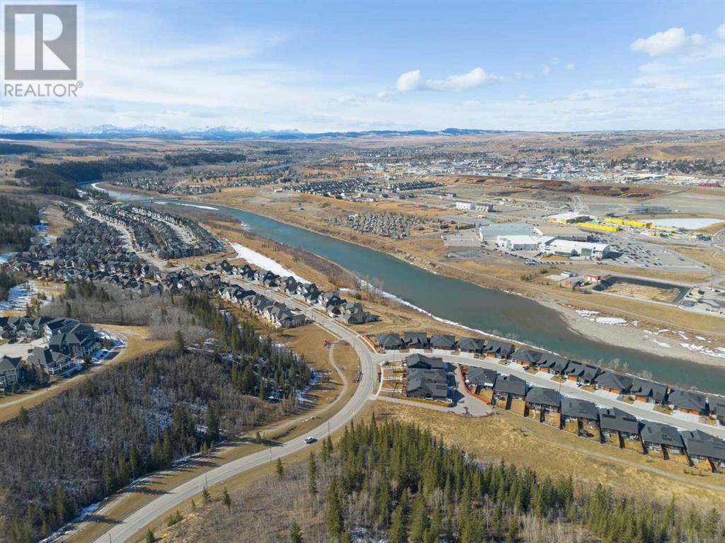 395 Precedence Hill, Cochrane