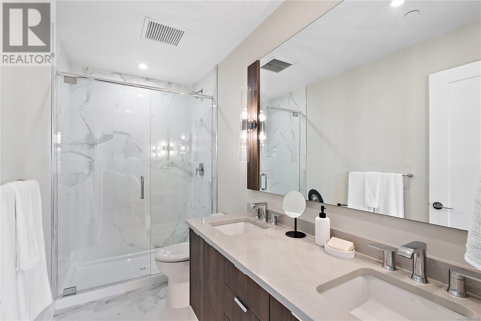 604 2520 Hackett Crescent, Central Saanich