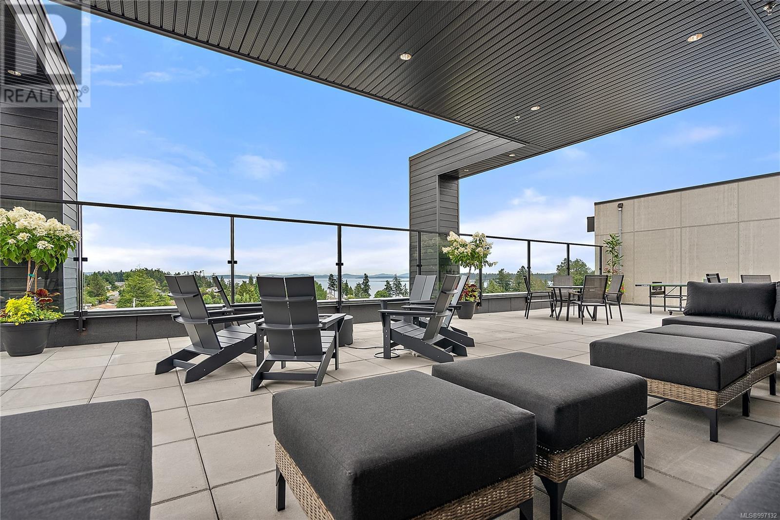 Photo 29 of 604 2520 Hackett Cres, Central Saanich BC