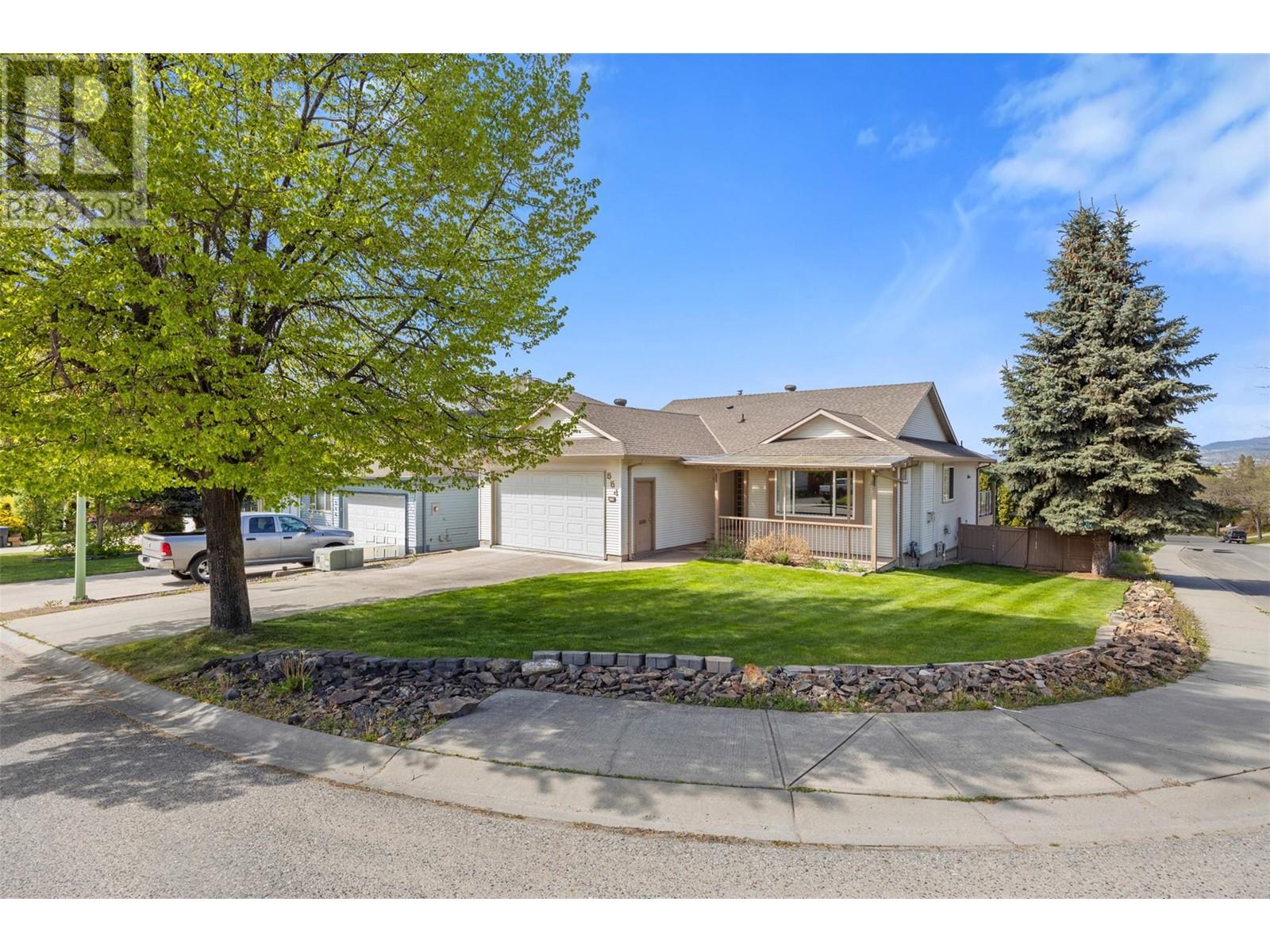 554 Holbrook Road East, Kelowna