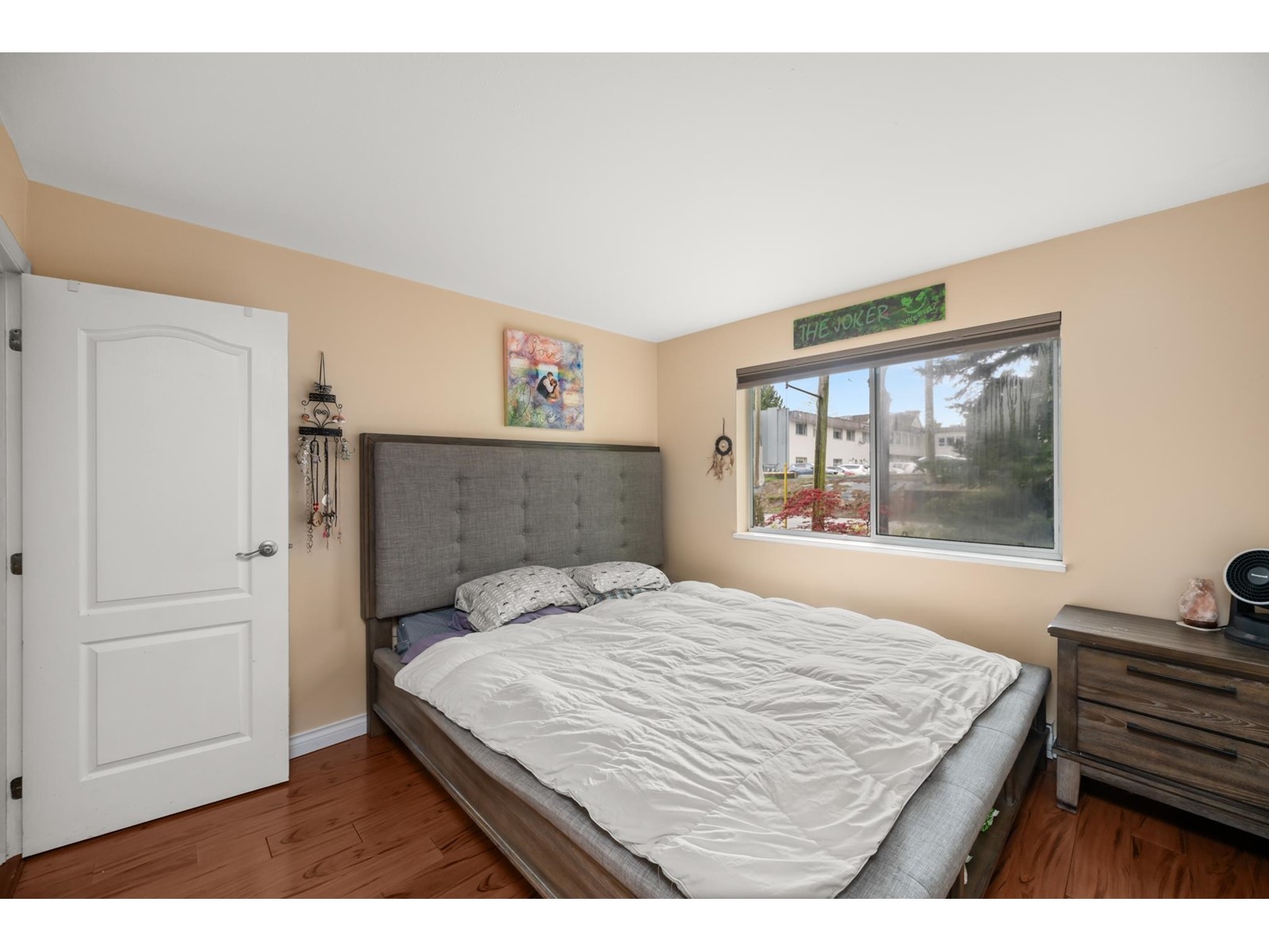 203 33165 OLD YALE ROAD, Abbotsford
