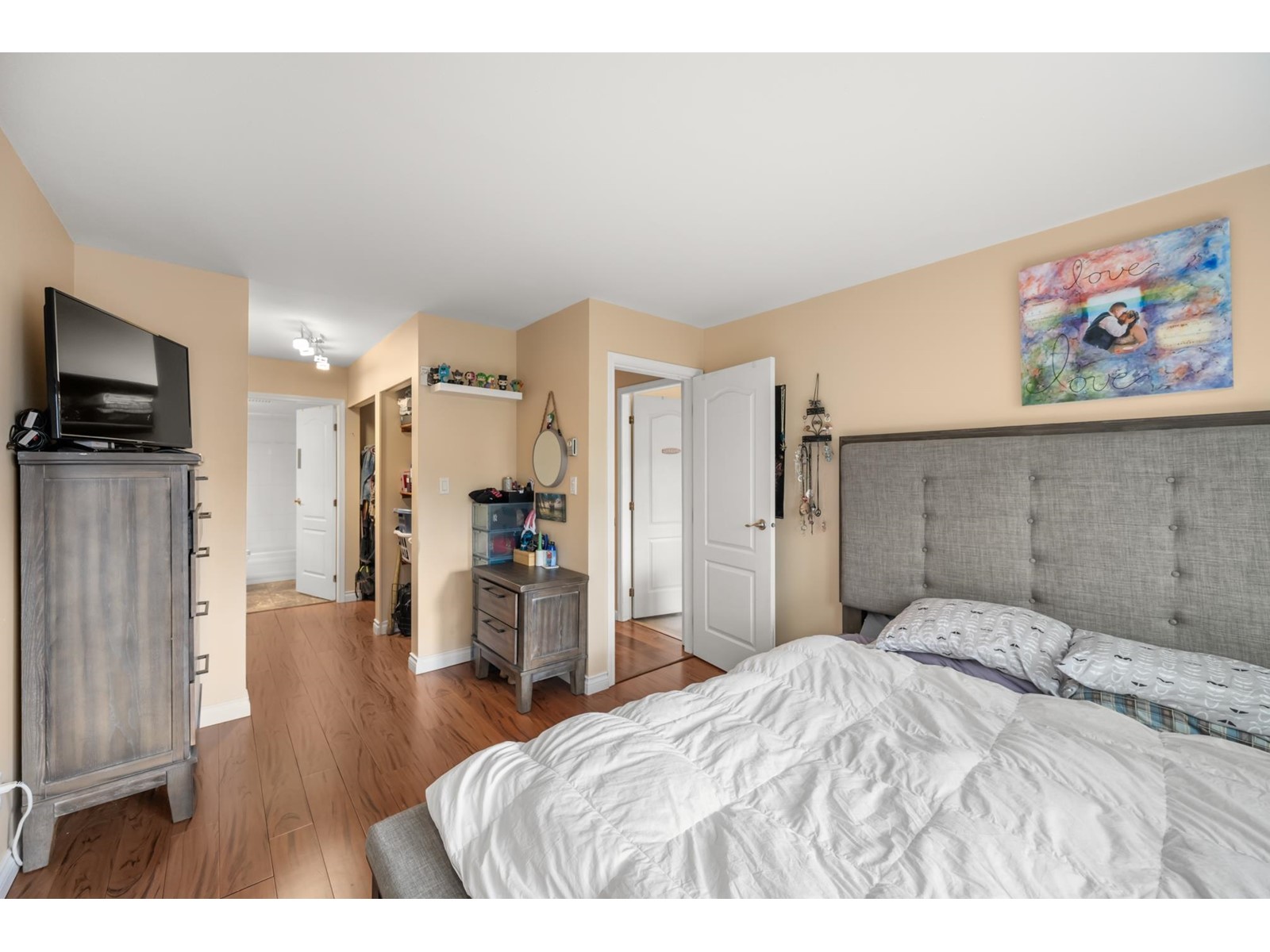 203 33165 OLD YALE ROAD, Abbotsford