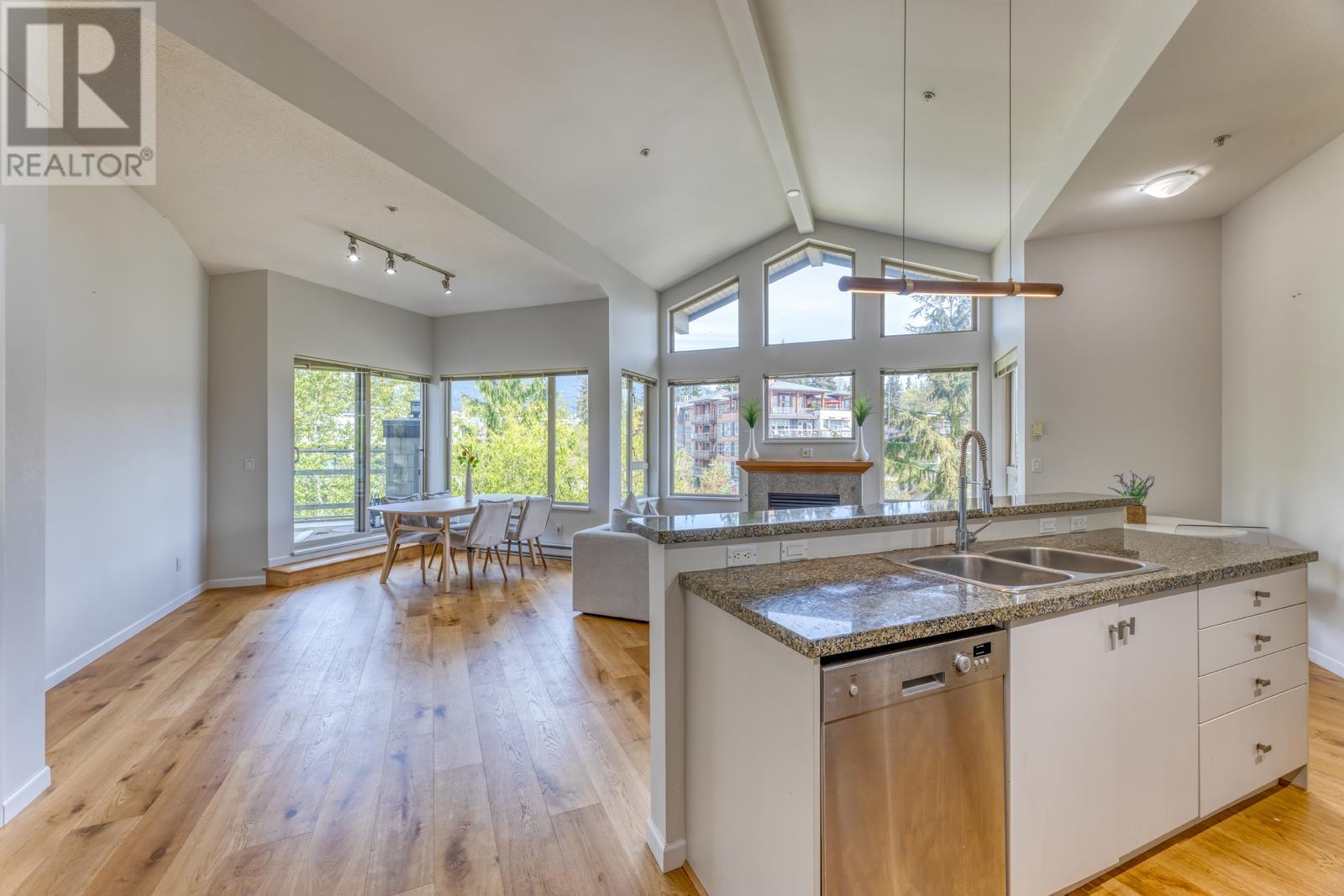 Photo 9 of 516 580 Raven Woods Drive, North Vancouver BC