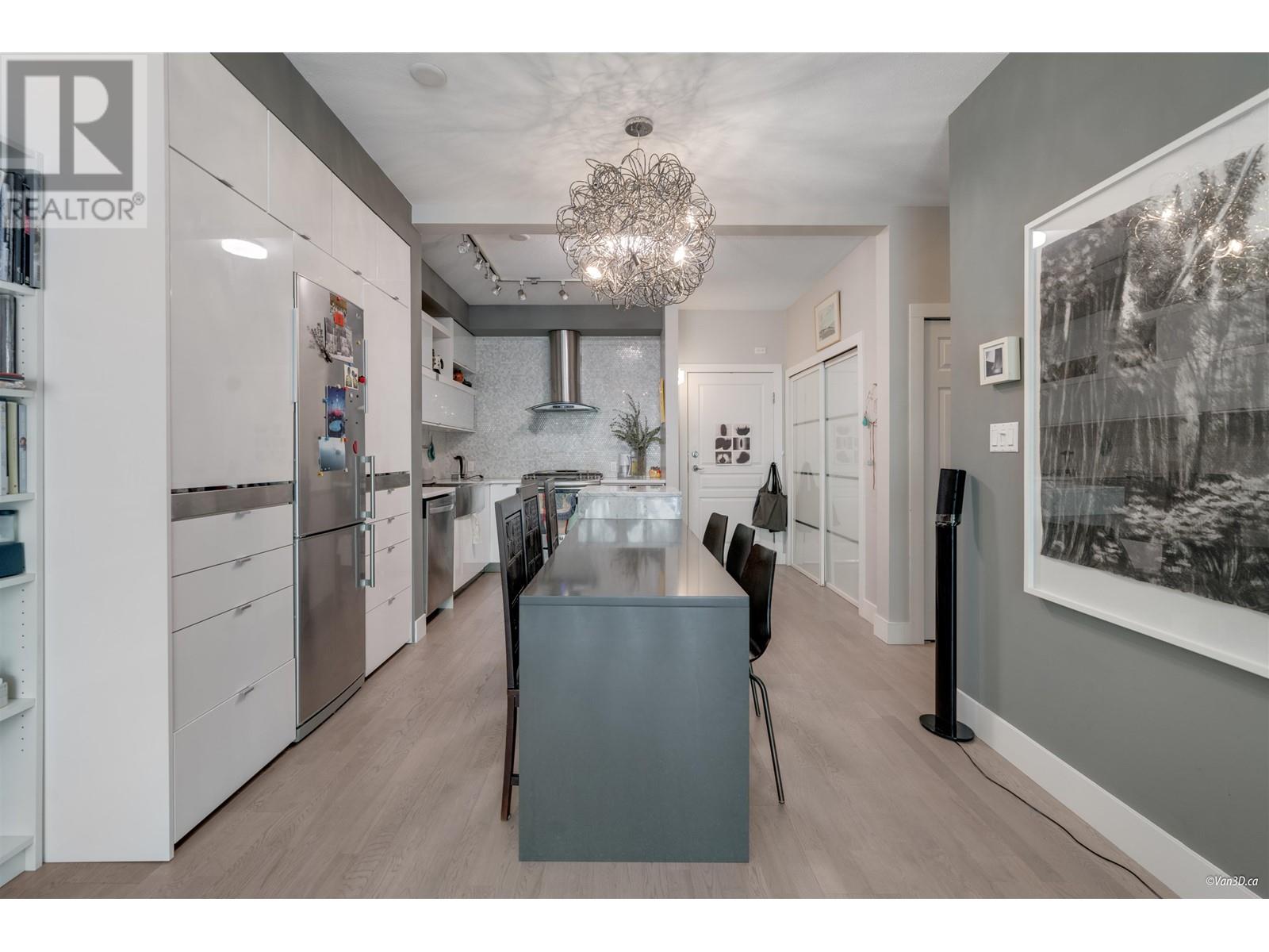 Photo 11 of 206 2175 Salal Drive, Vancouver BC