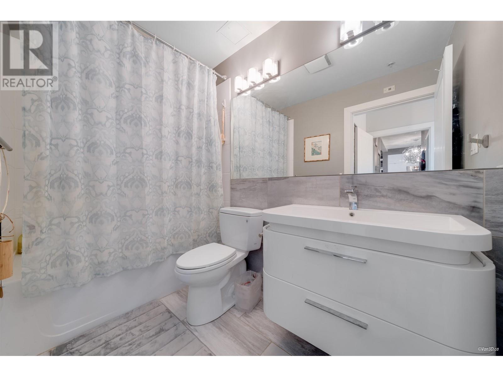 Photo 18 of 206 2175 Salal Drive, Vancouver BC