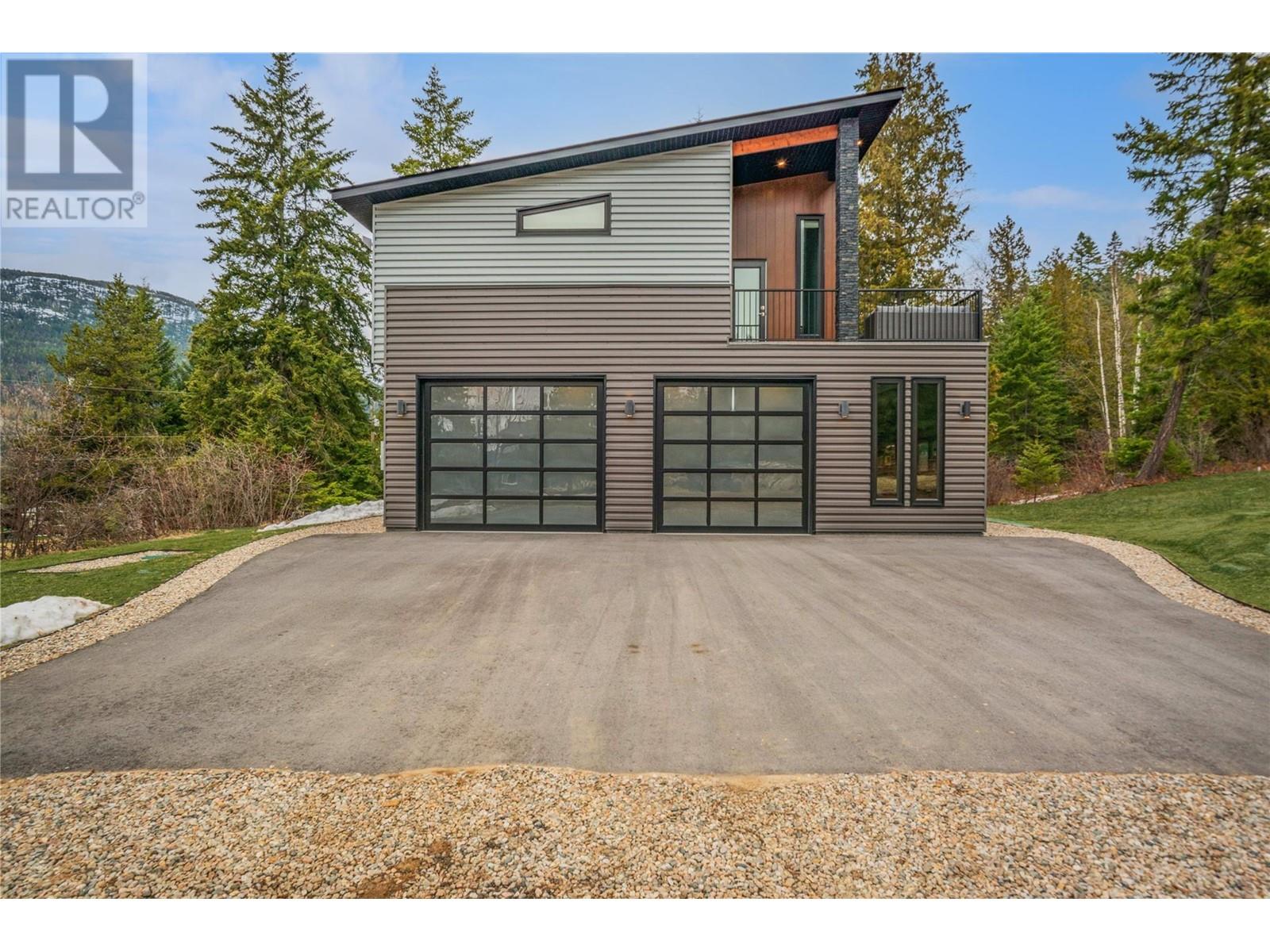 1959 SANDY Road, Castlegar