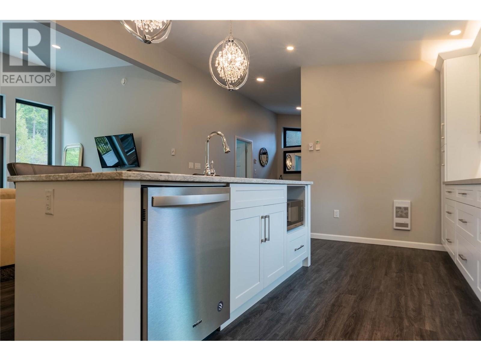 1959 SANDY Road, Castlegar
