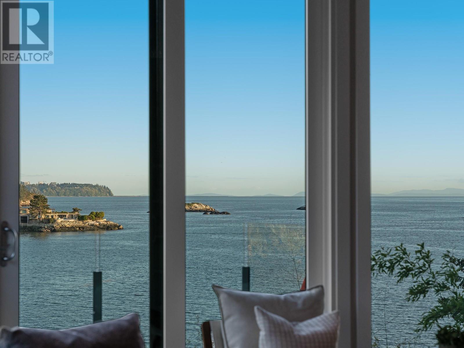 5810 EAGLE ISLAND, West Vancouver