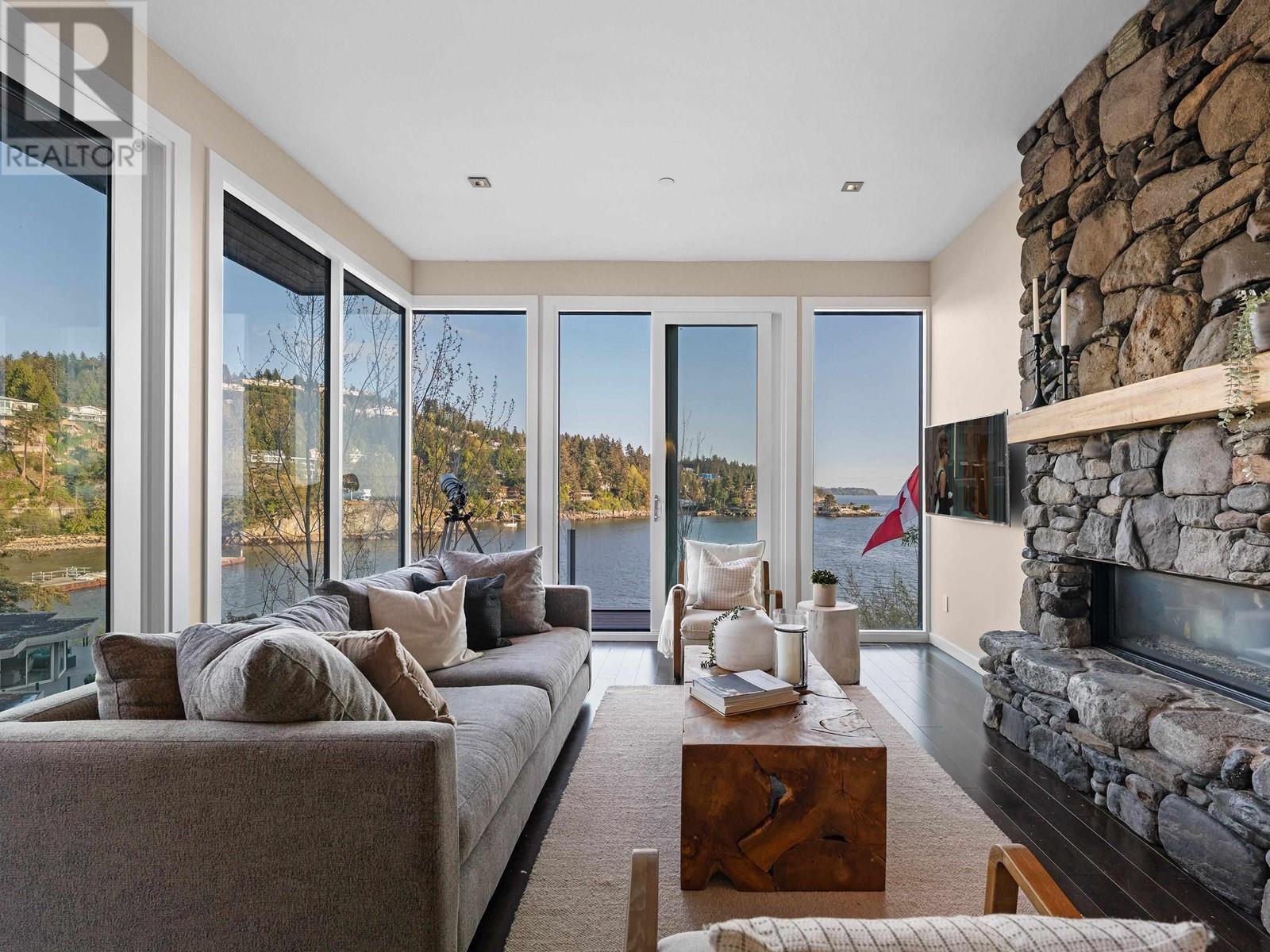5810 EAGLE ISLAND, West Vancouver