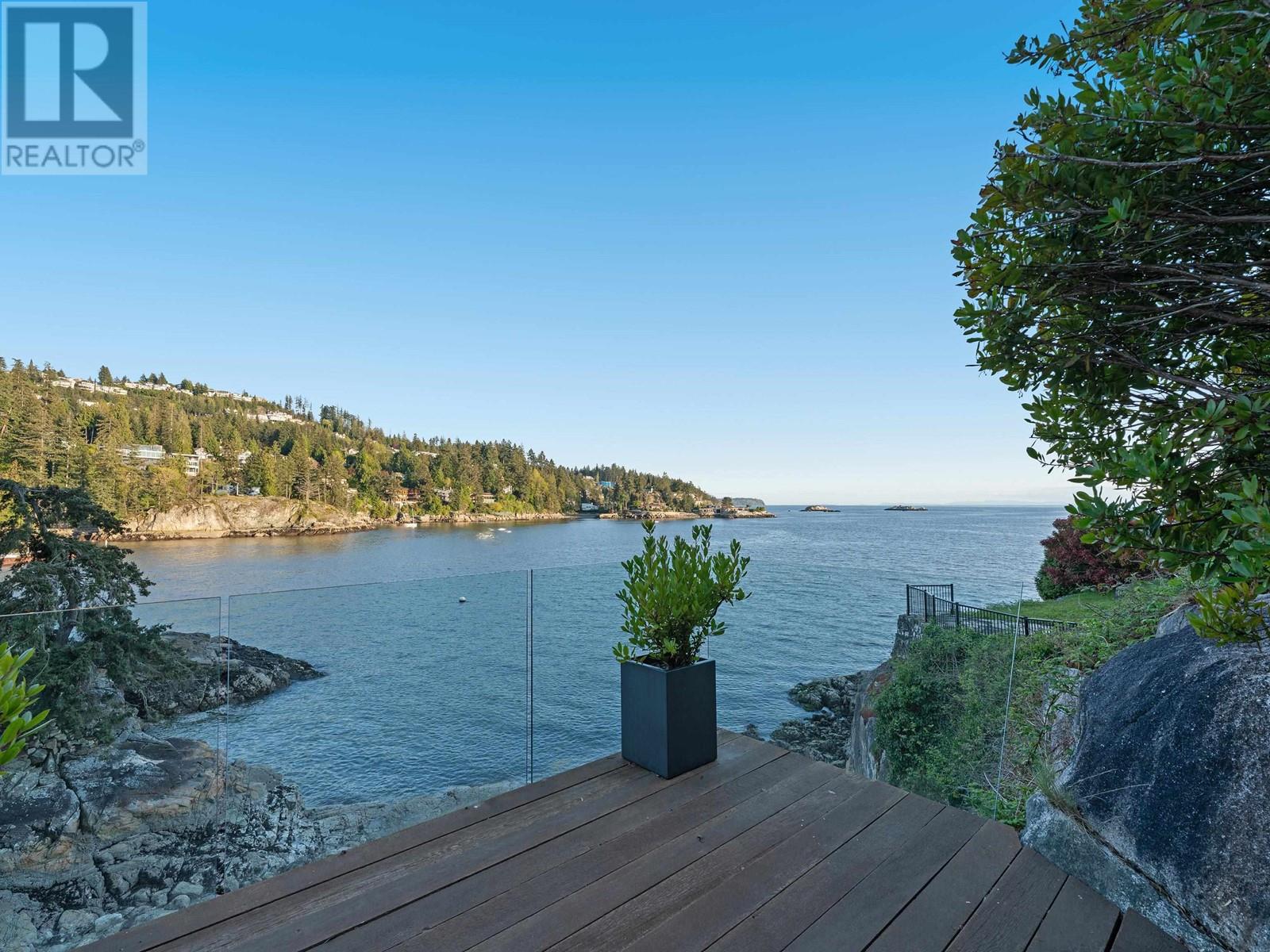 5810 EAGLE ISLAND, West Vancouver
