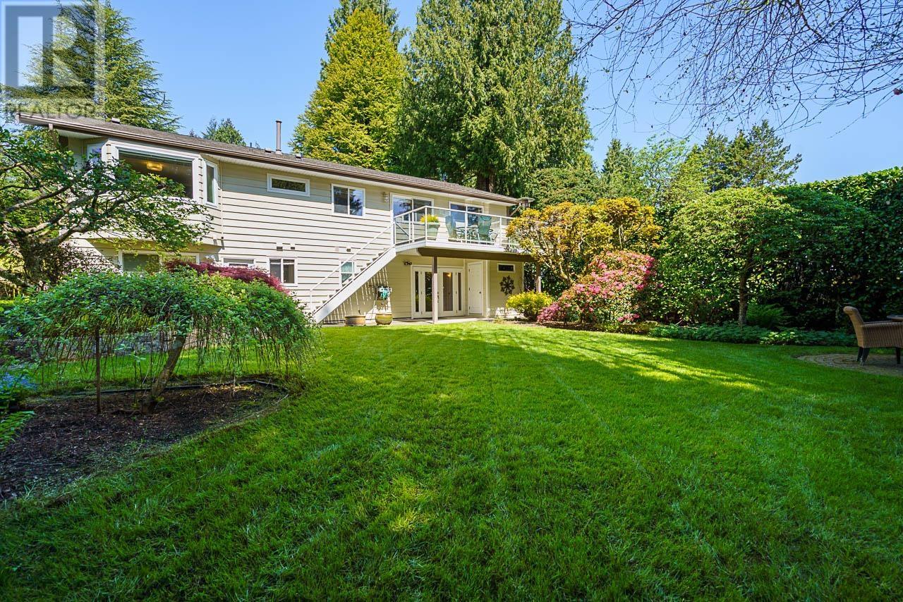 2477 KEATS ROAD, North Vancouver