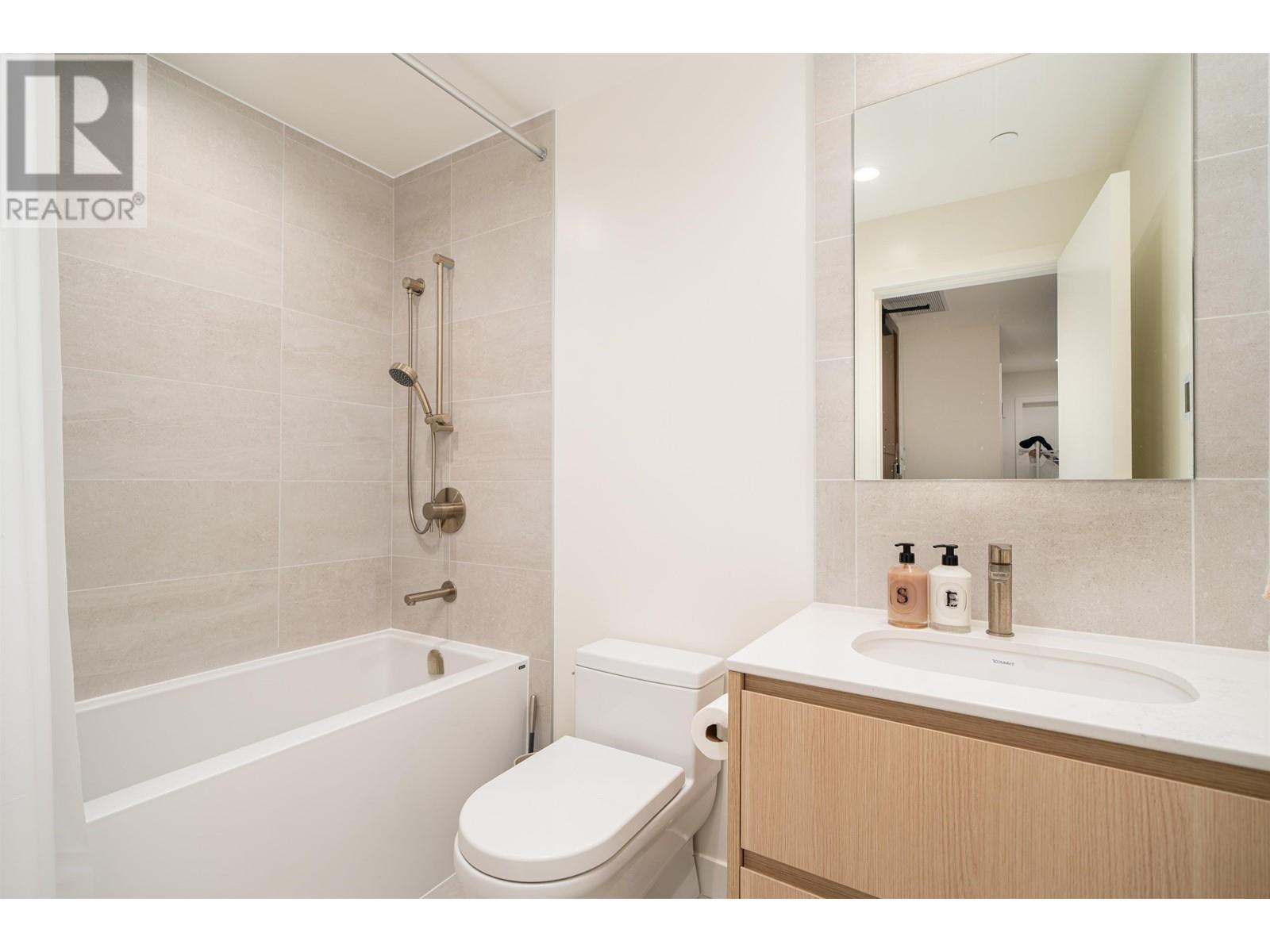 Photo 17 of 207 6811 Pearson Way, Richmond BC
