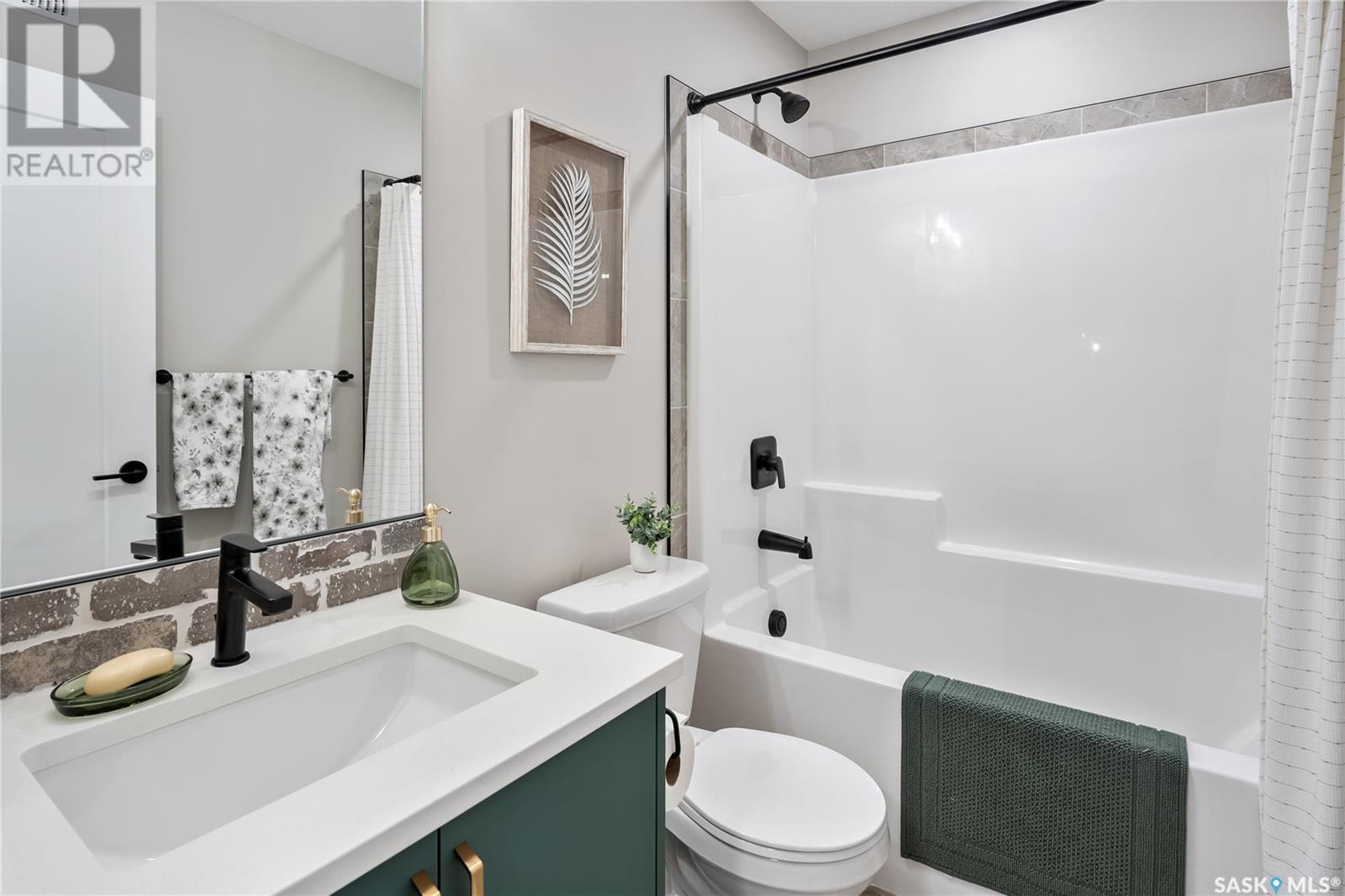 Photo 40 of 3052 Dumont Way, Regina SK