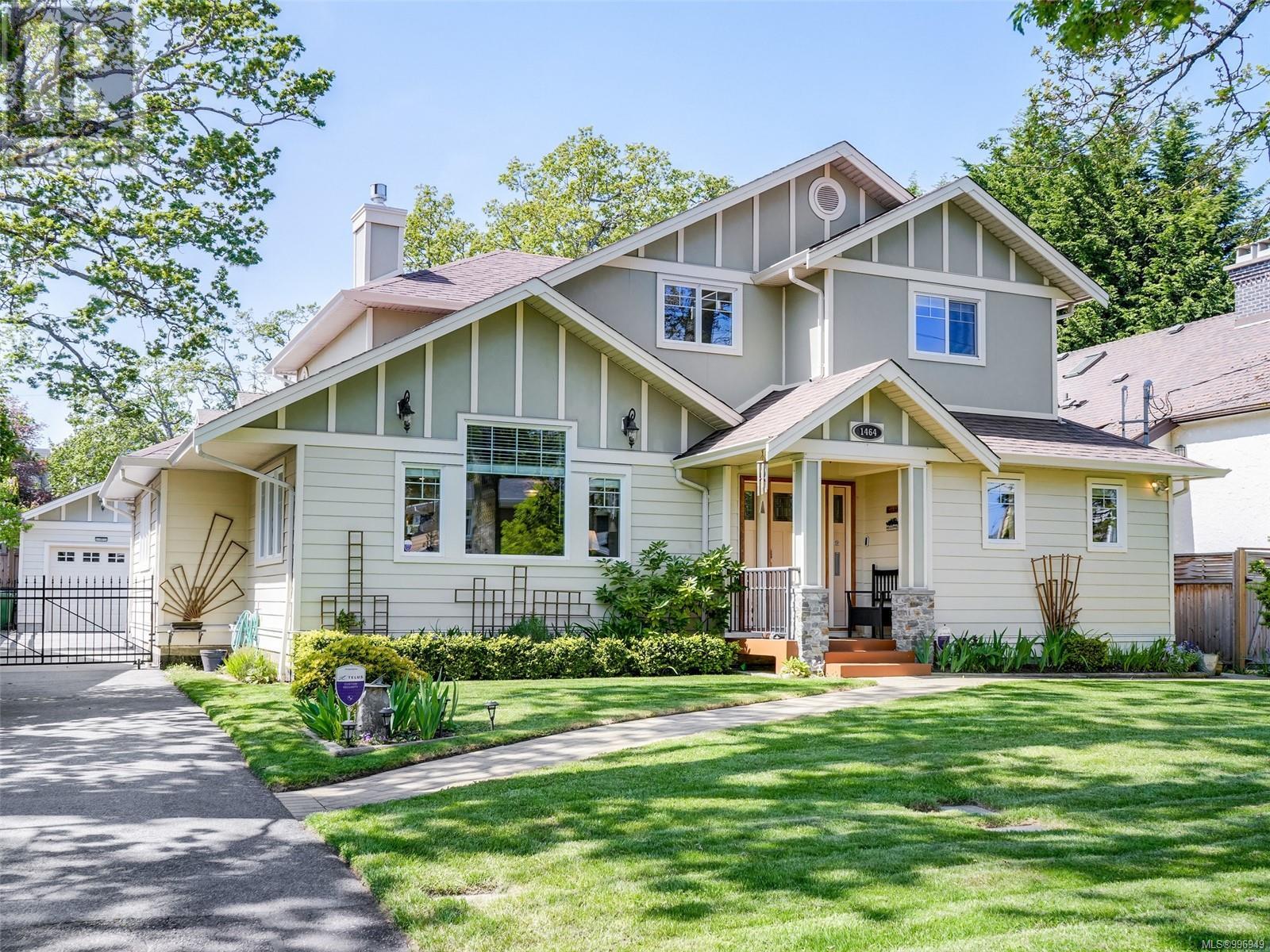 1464 St. Patrick Street, Oak Bay