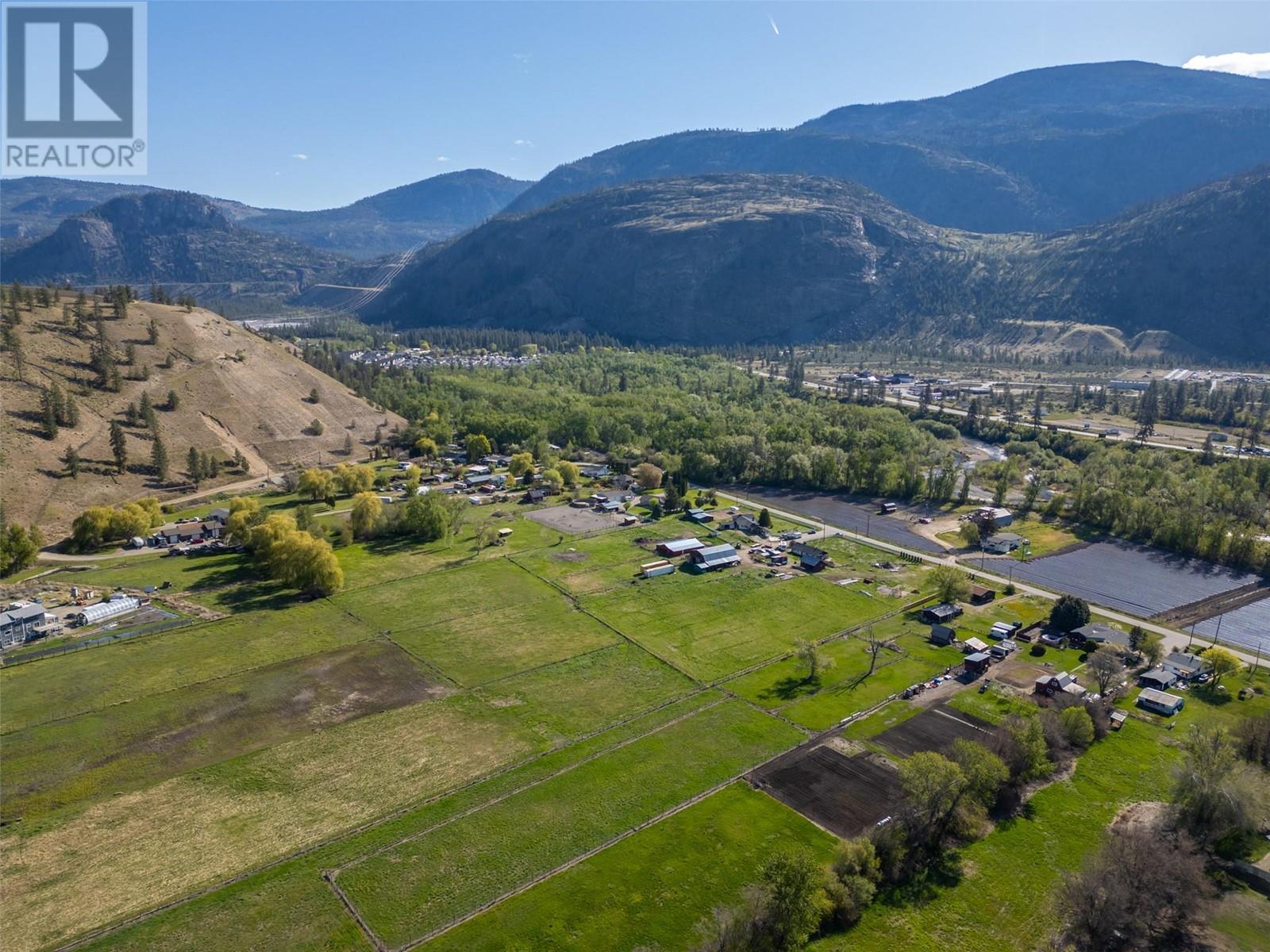  8134 River Road, Oliver