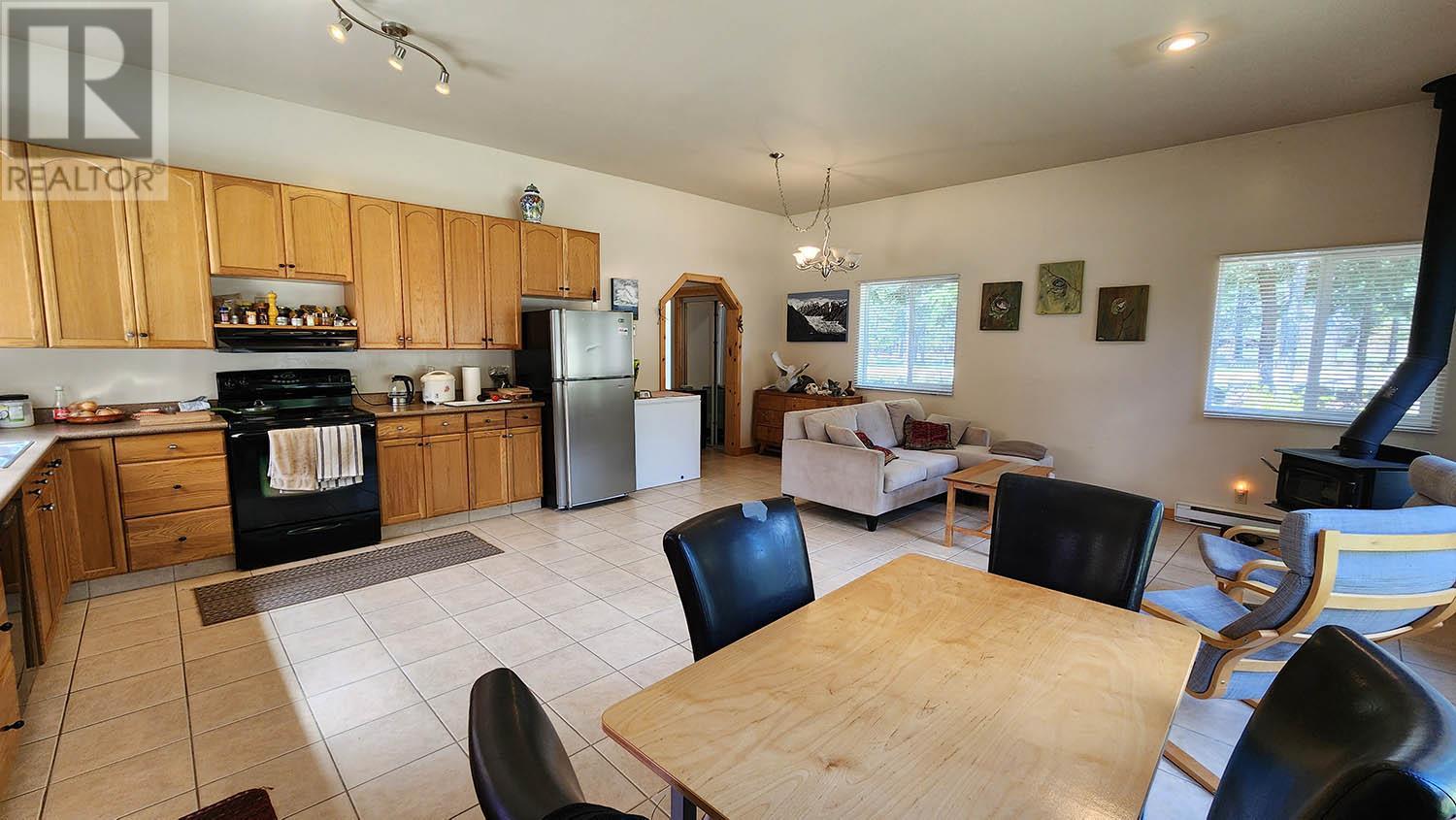 16424 Wadds Road, Crawford Bay