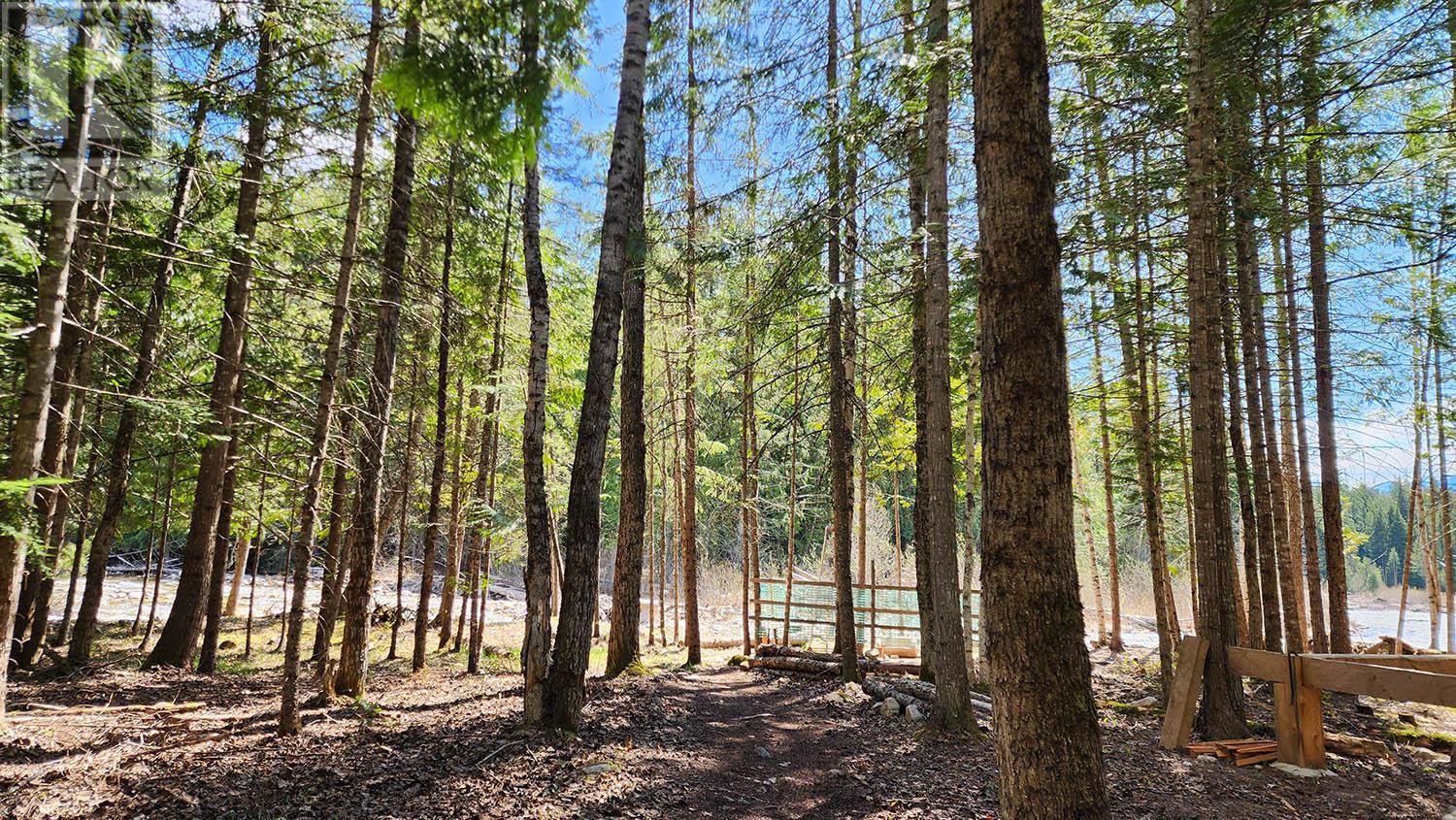 16424 Wadds Road, Crawford Bay