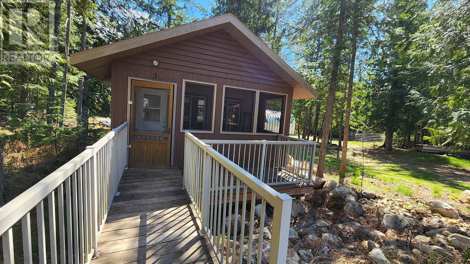 16424 Wadds Road, Crawford Bay