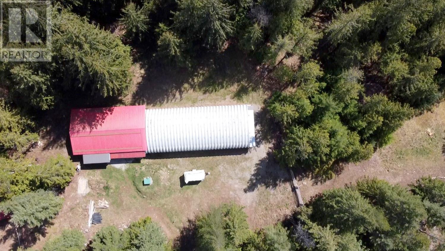 16424 Wadds Road, Crawford Bay