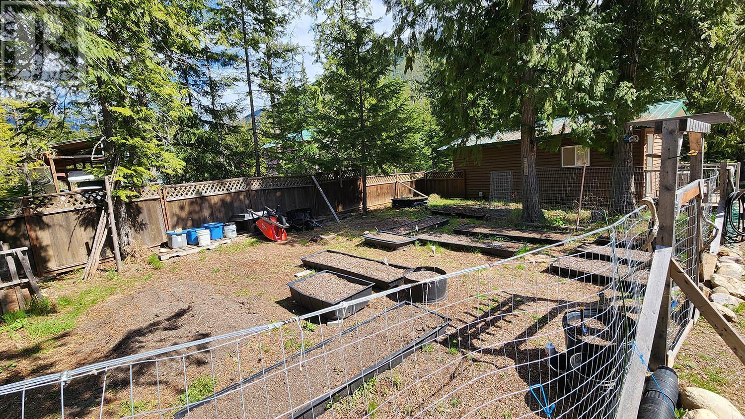 16424 Wadds Road, Crawford Bay
