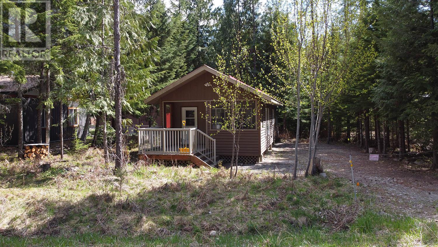 16424 Wadds Road, Crawford Bay