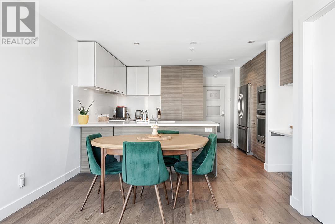 309 3456 COMMERCIAL STREET, Vancouver