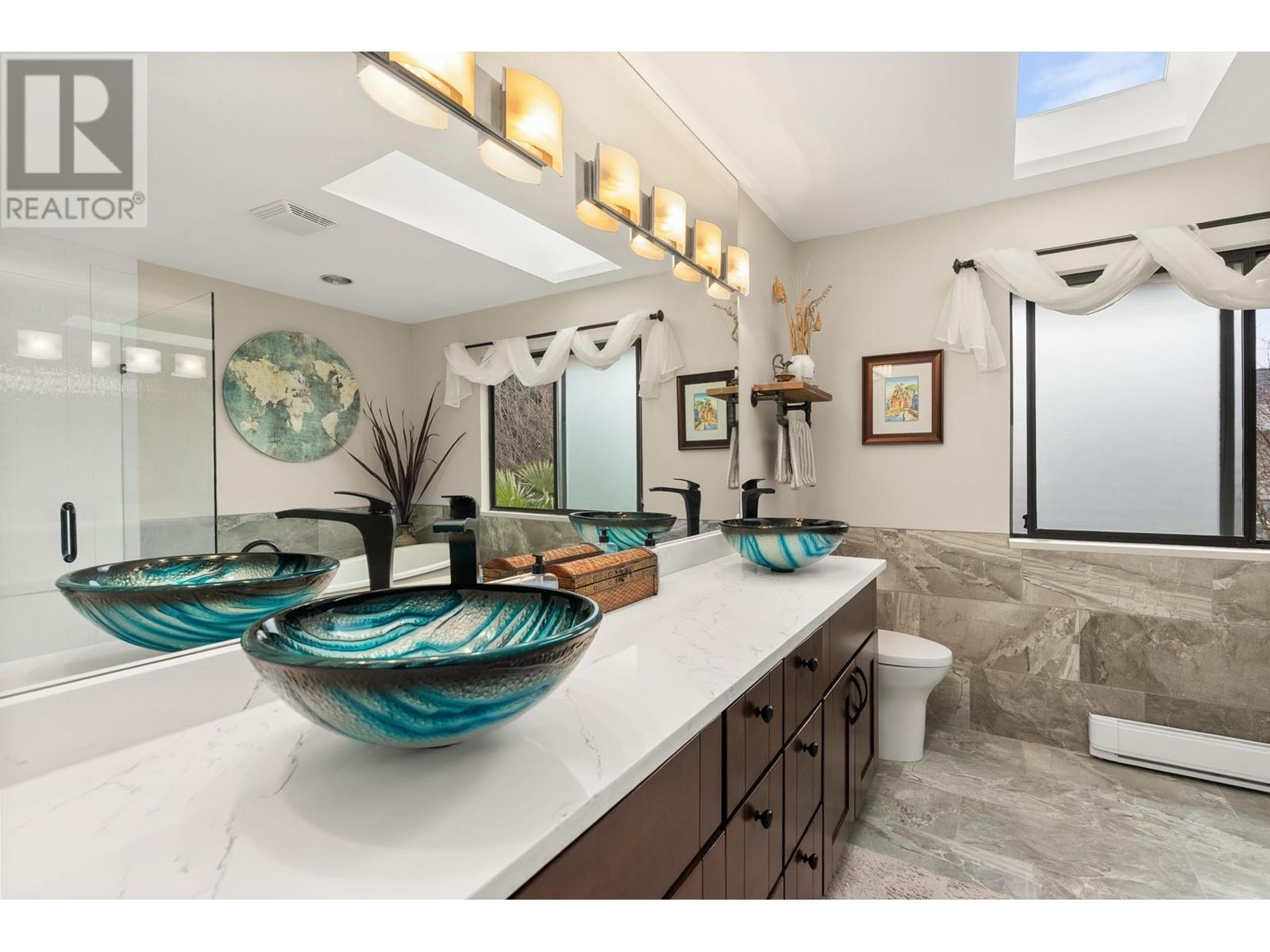 5676 GREEN Place, Delta