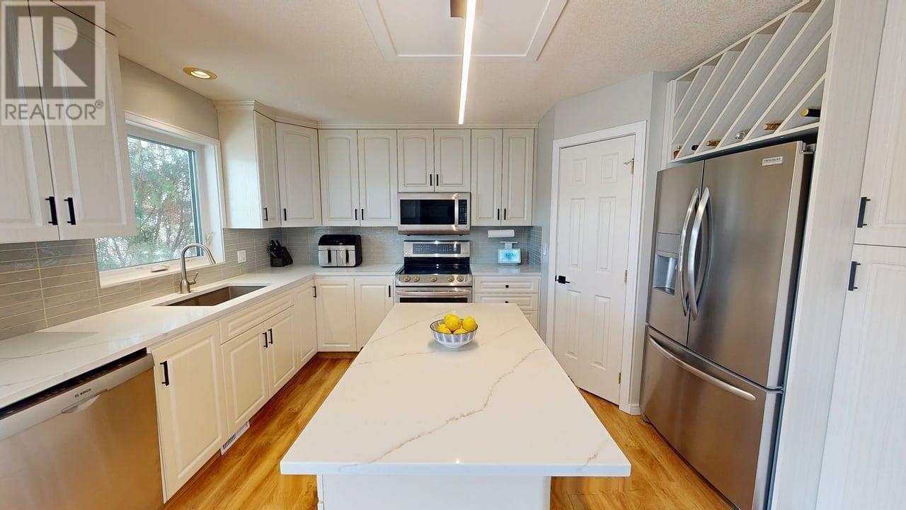 10503 114 AVENUE, Fort St. John
