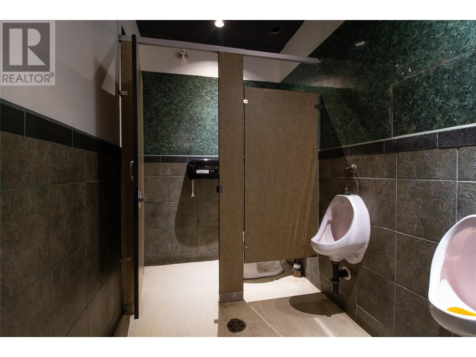  314 First Street West, Revelstoke