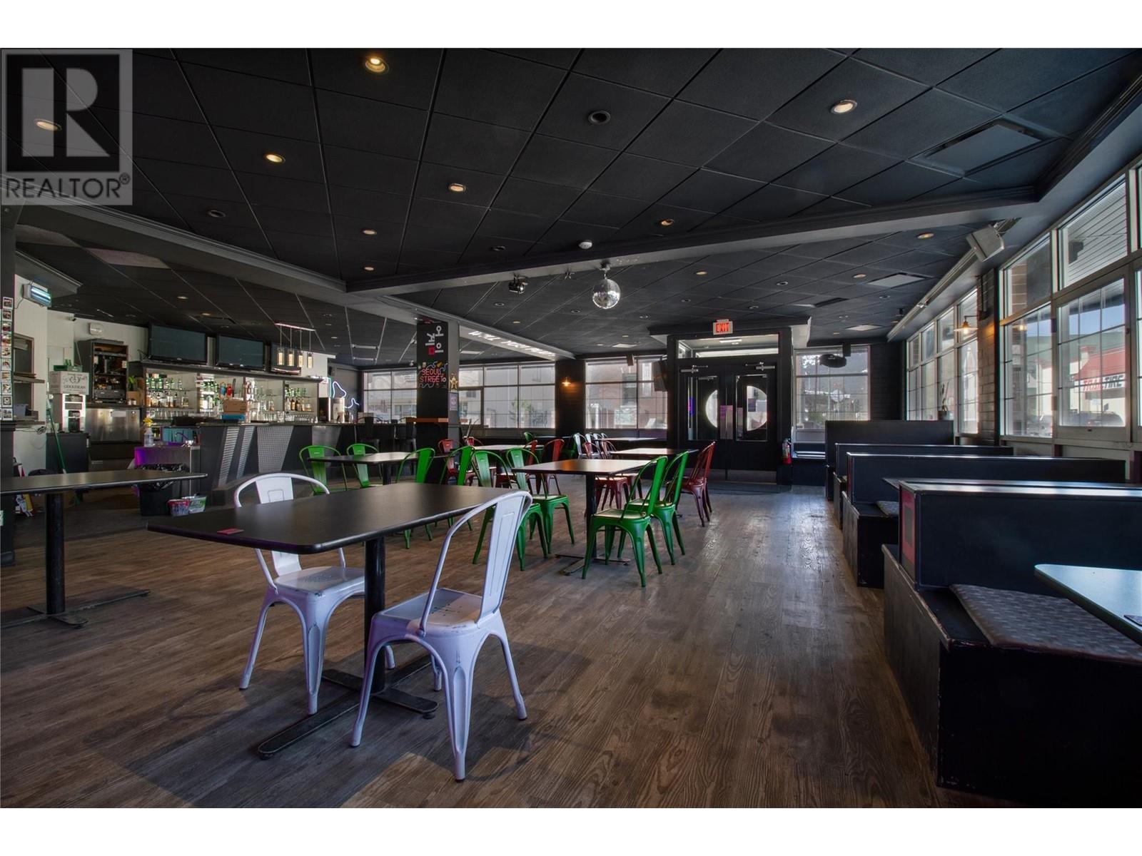  314 First Street West, Revelstoke