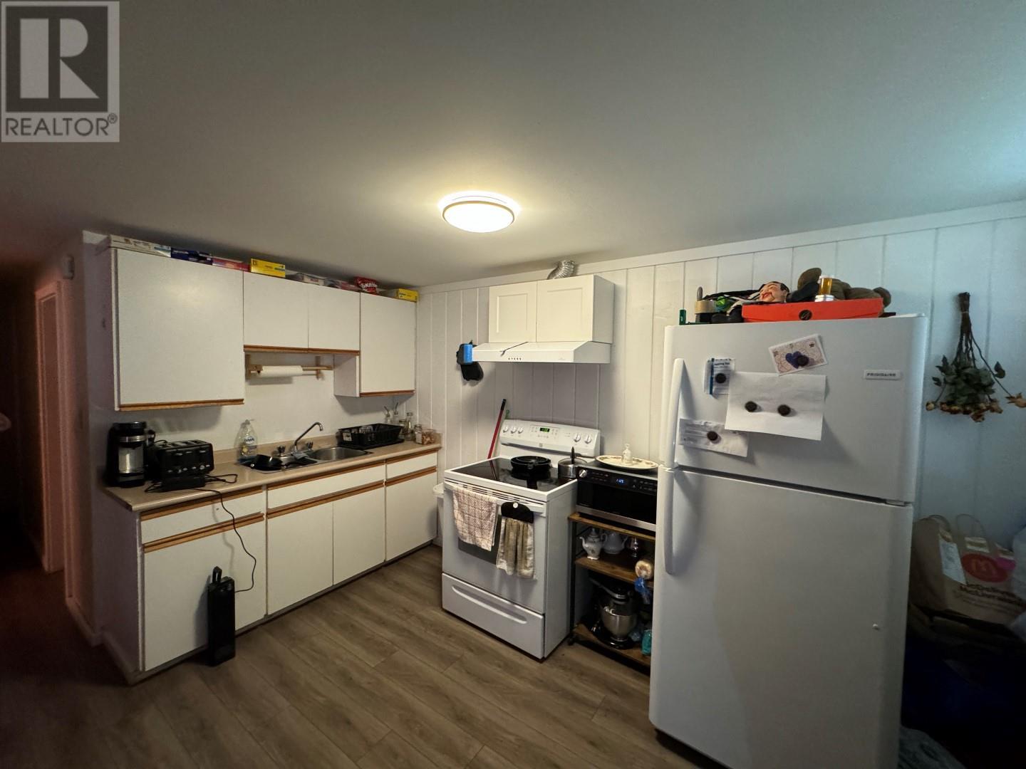 170 MCPHERSON Crescent, Penticton