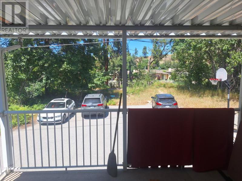 170 MCPHERSON Crescent, Penticton
