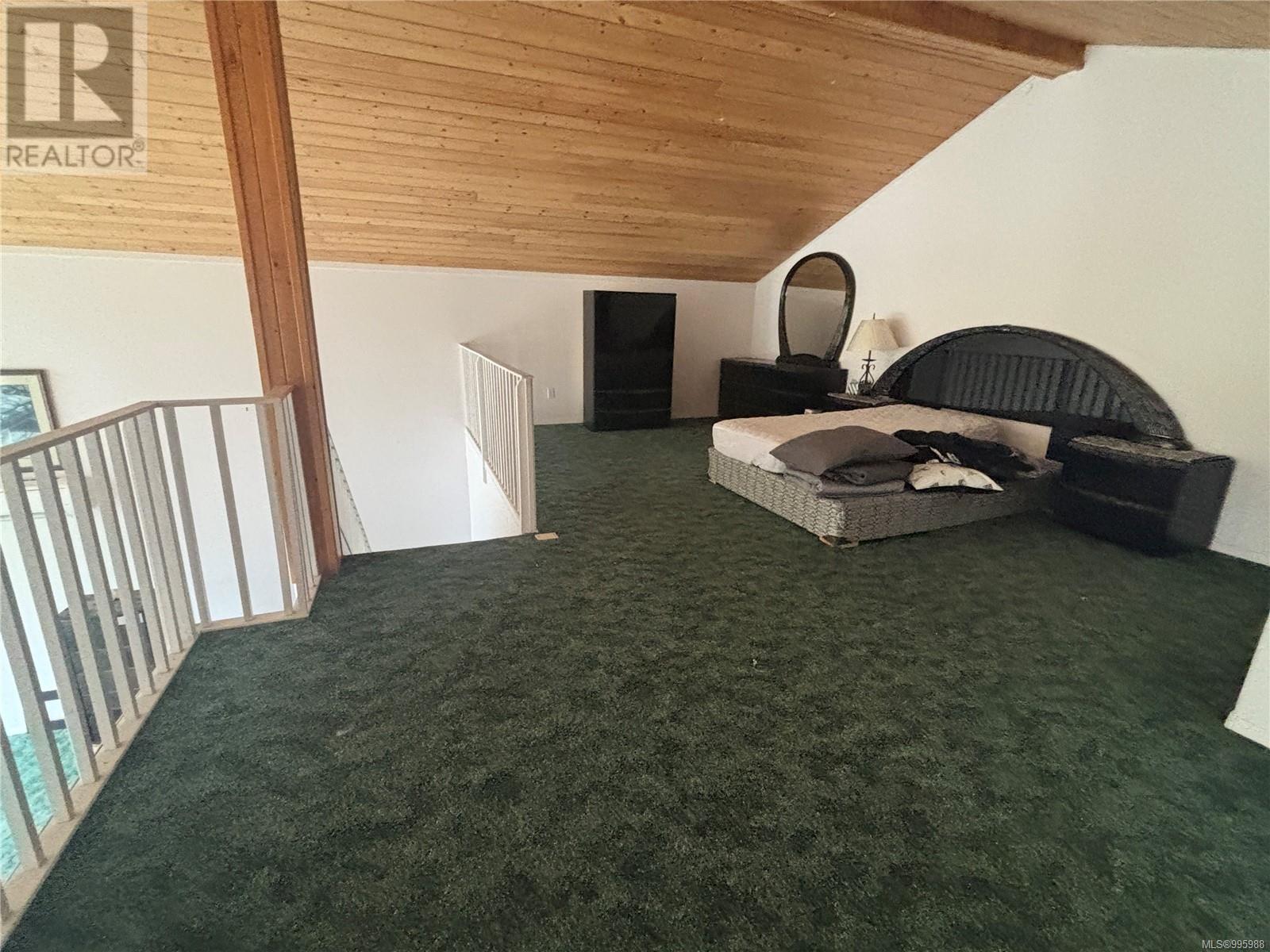 1713 Twin Peaks Rd, Port McNeill
