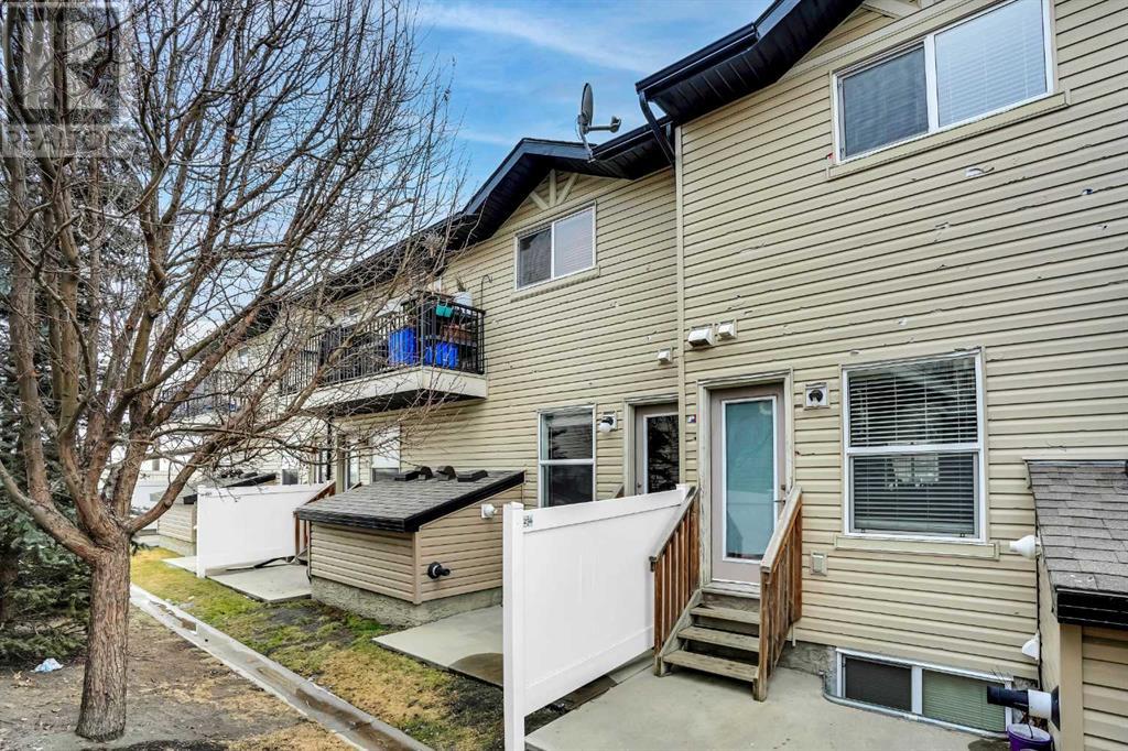 260 Saddlebrook Point NE, Calgary, Alberta