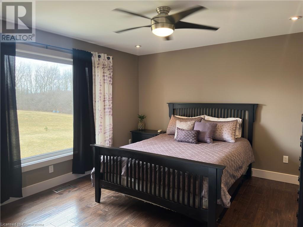 Photo 21 of 1655 Indiana Road, Canfield ON