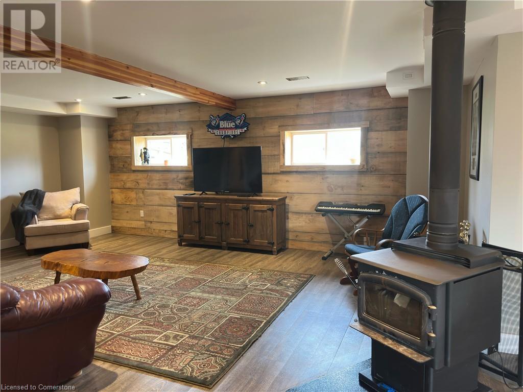 Photo 30 of 1655 Indiana Road, Canfield ON