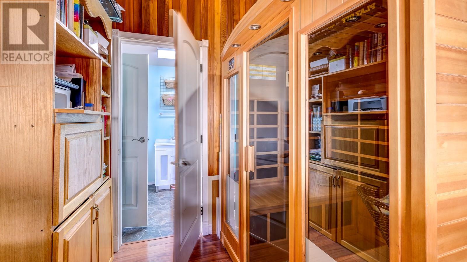 1115 Gregory Road, West Kelowna