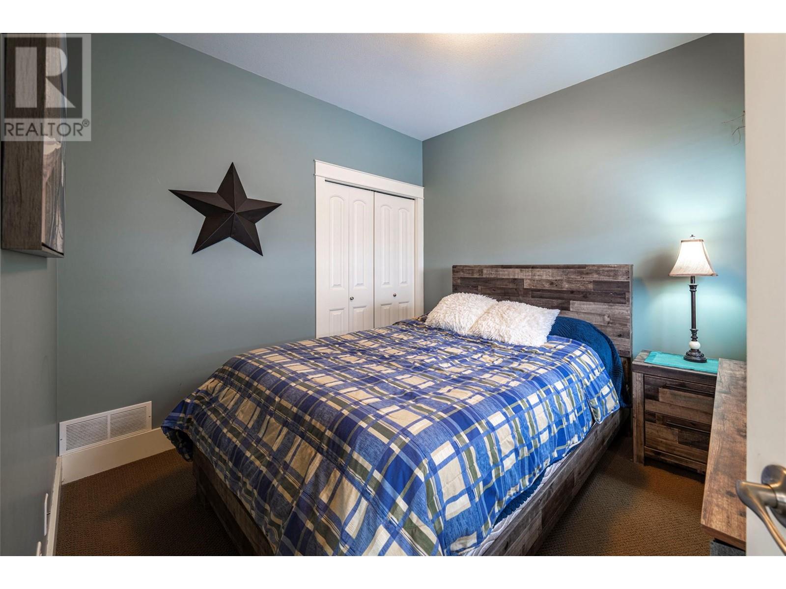 21 5920 Heritage Drive, Vernon