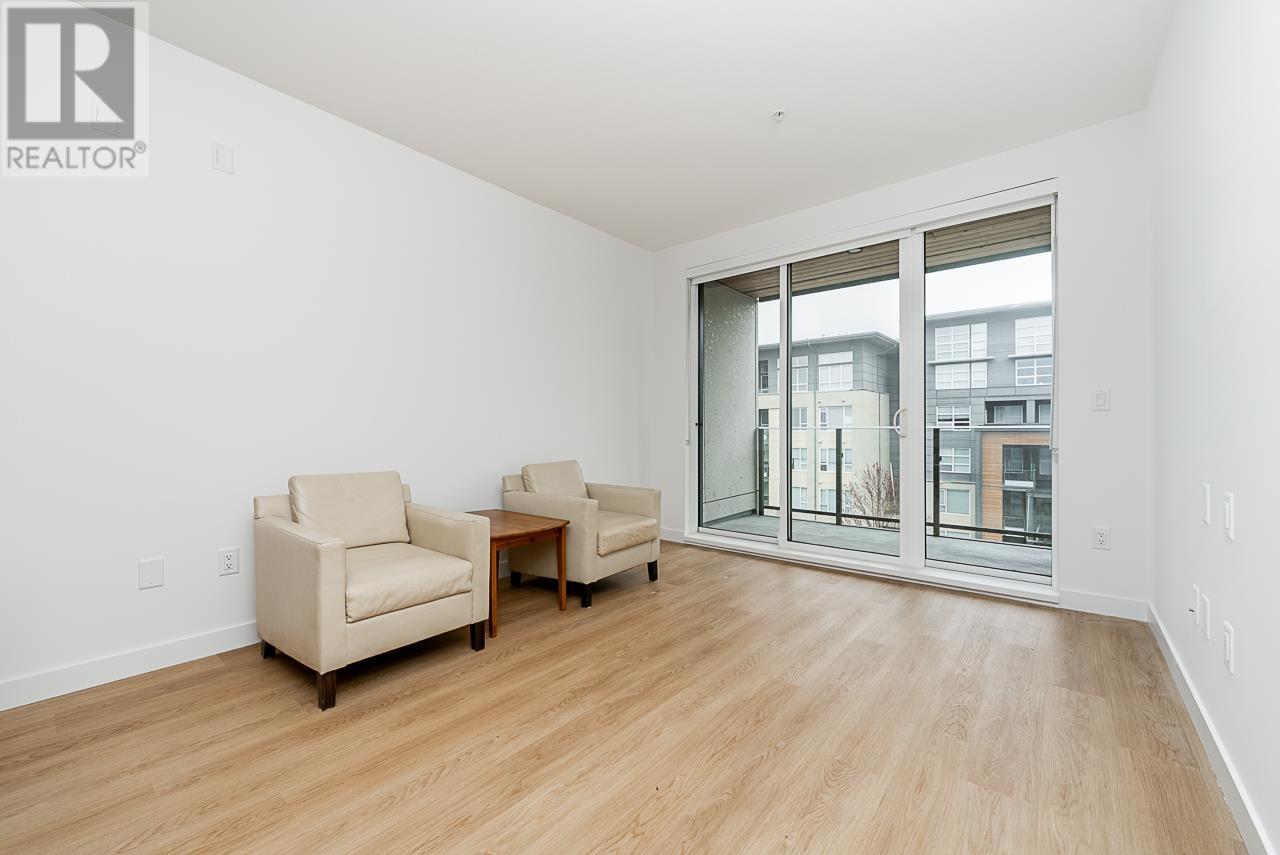 512 9888 UNIVERSITY CRESCENT, Burnaby