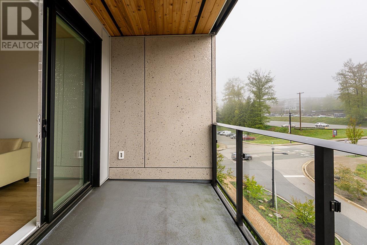 Photo 20 of 512 9888 University Crescent, Burnaby BC