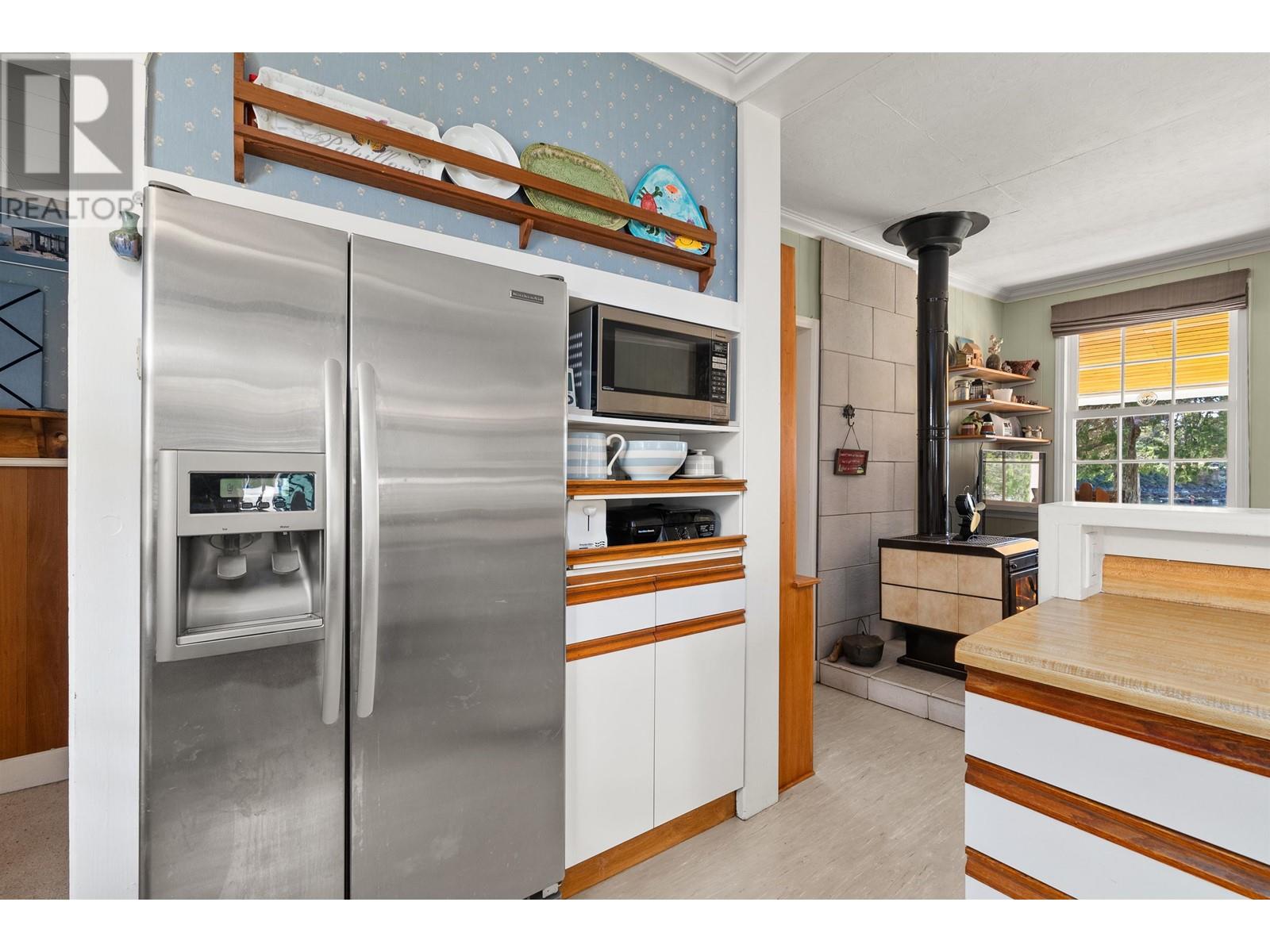 5400 SANS SOUCI ROAD, Halfmoon Bay
