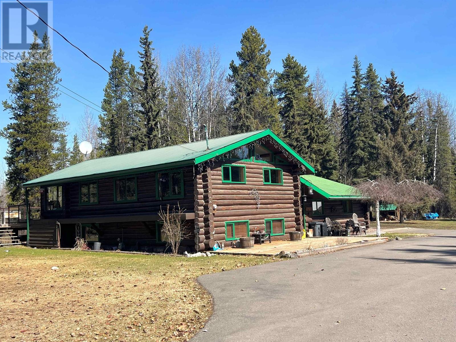 1384 ELM STREET, Telkwa