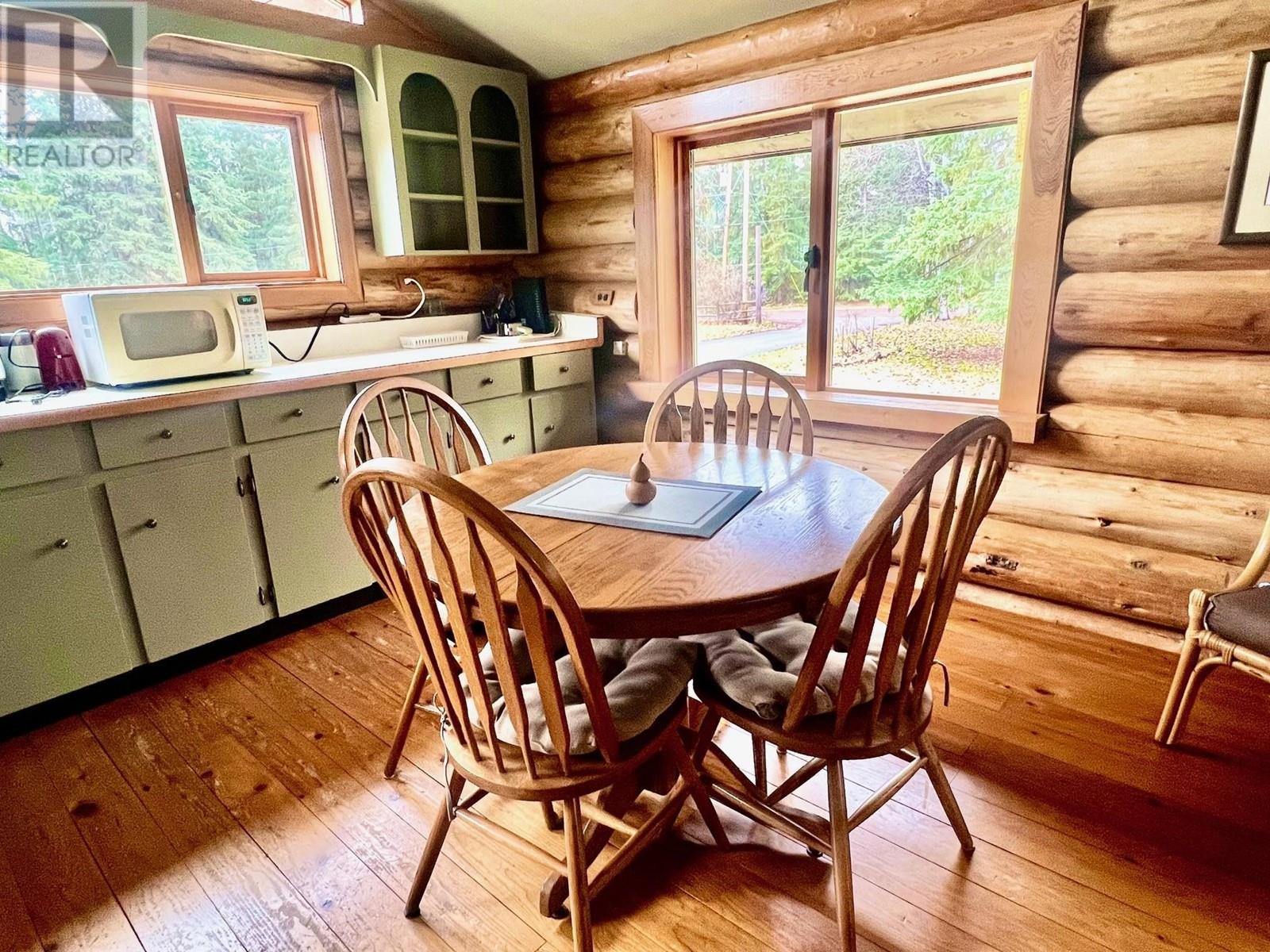 1384 ELM STREET, Telkwa