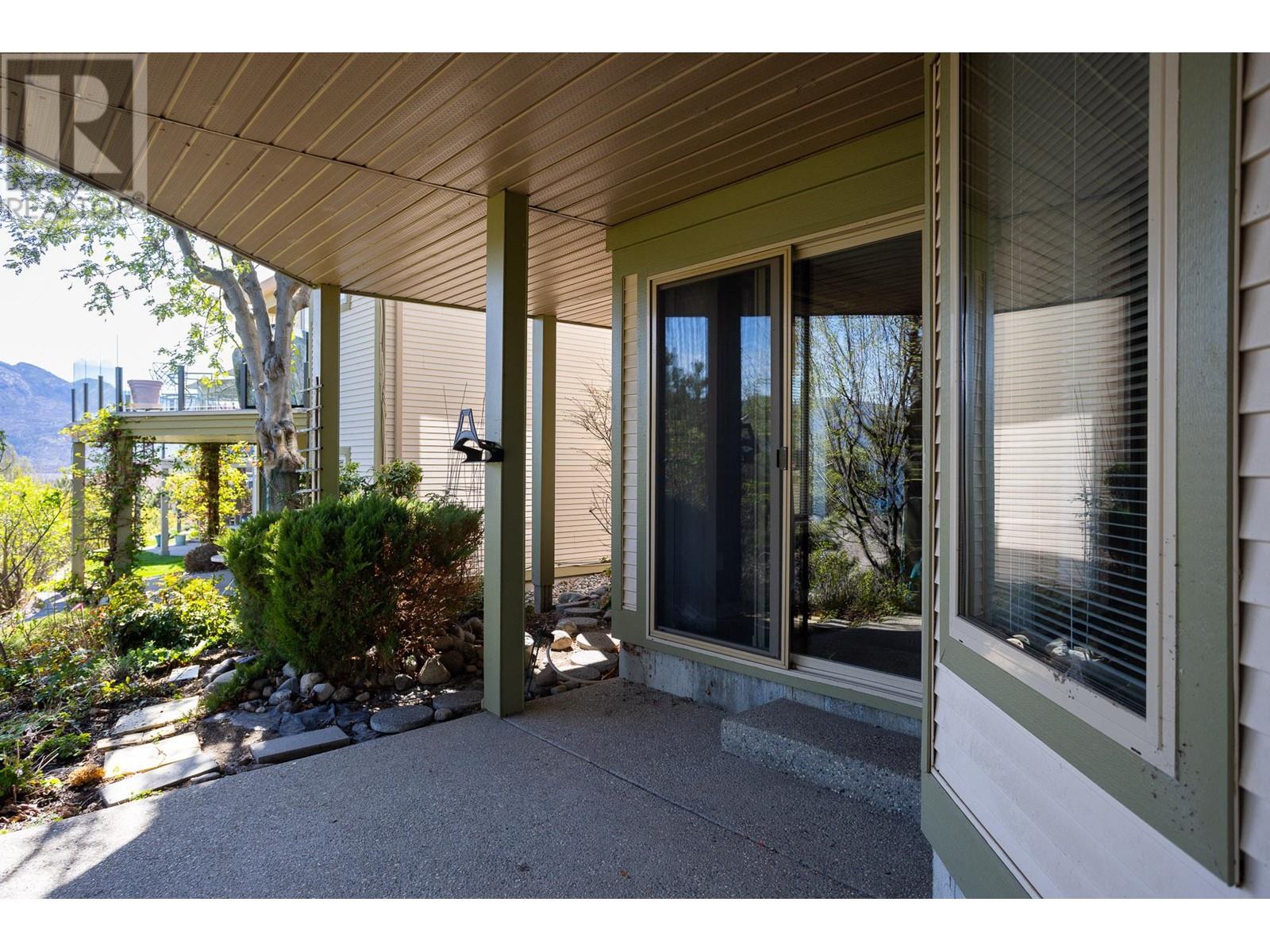 233 4074 Gellatly Road, West Kelowna