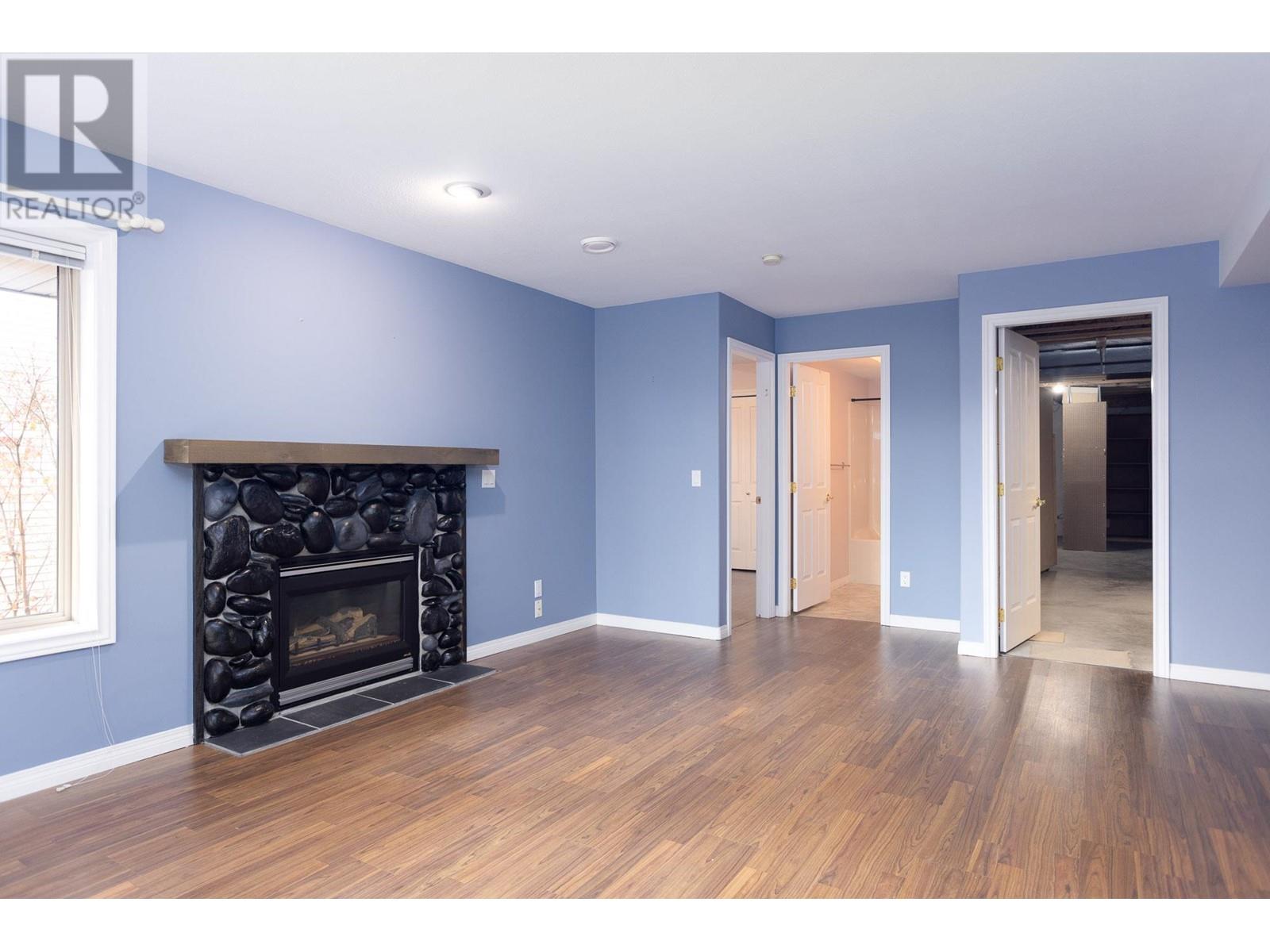 233 4074 Gellatly Road, West Kelowna